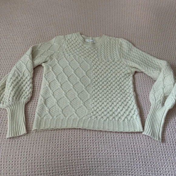 FRAME Cable Knit Puff Sleeve Sweater – Ivory / Cream (Small) - Picture 3 of 10